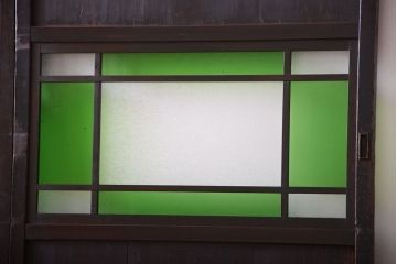 和製アンティーク　モダンな色ガラス入り帯戸2枚セット(1)(ガラス帯戸)