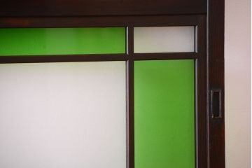 和製アンティーク　モダンな色ガラス入り帯戸2枚セット(2)(ガラス帯戸)