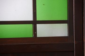 和製アンティーク　モダンな色ガラス入り帯戸2枚セット(2)(ガラス帯戸)