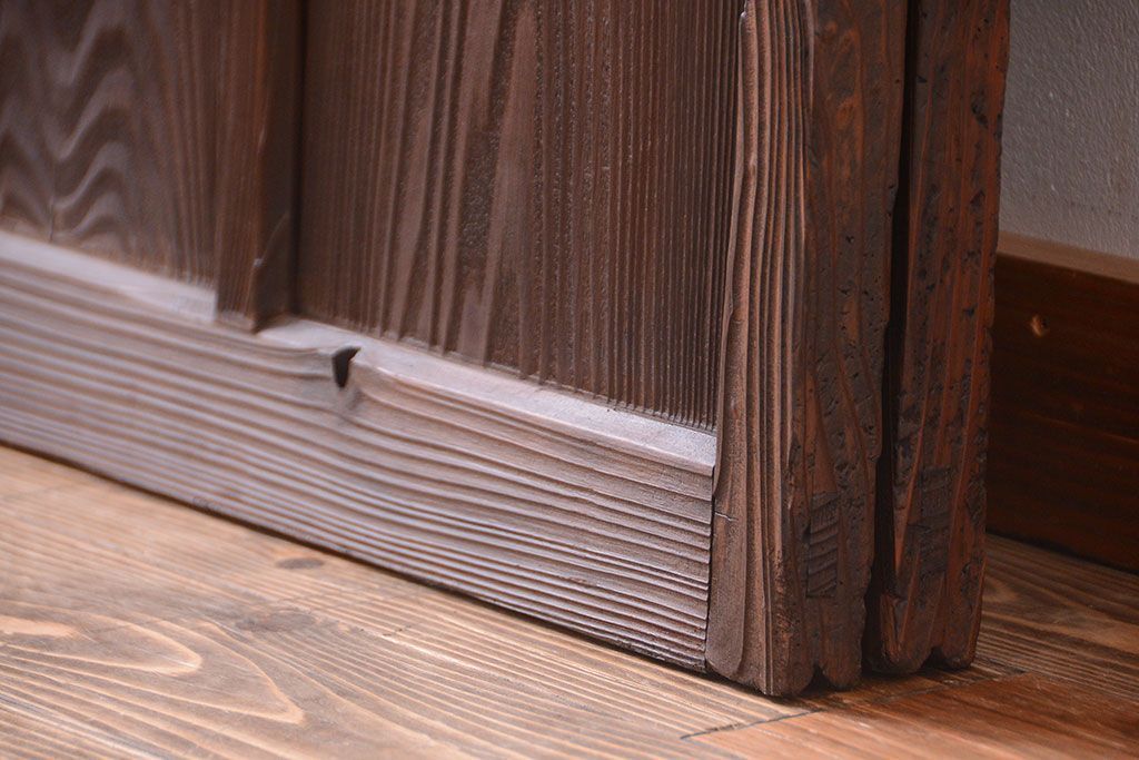 古民具・骨董　古い木が味わい深いガラス戸2枚セット(1)