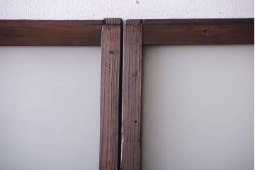 古民具・骨董　古い木が味わい深いガラス戸2枚セット(1)