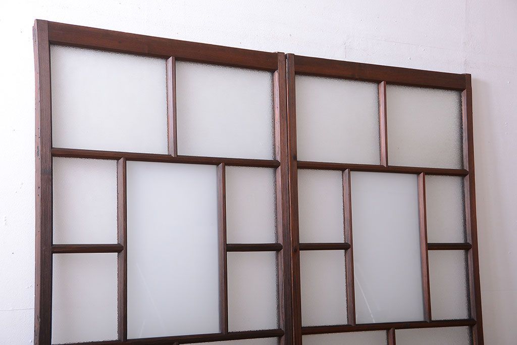 古民具・骨董　古い木が味わい深いガラス戸2枚セット(2)