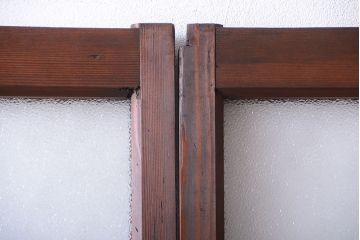 古民具・骨董　古い木が味わい深いガラス戸2枚セット(2)