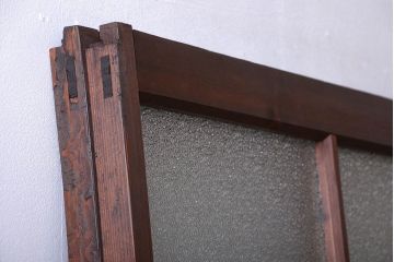 古民具・骨董　古い木が味わい深いガラス戸2枚セット(2)