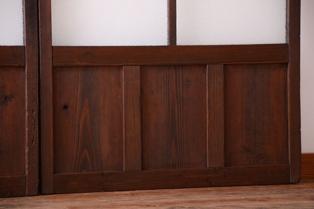 古民具・骨董　古い木が味わい深いガラス戸2枚セット(2)