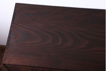 アンティーク家具　シンプルで上品なアンティーク衣装箪笥(チェスト)(2)