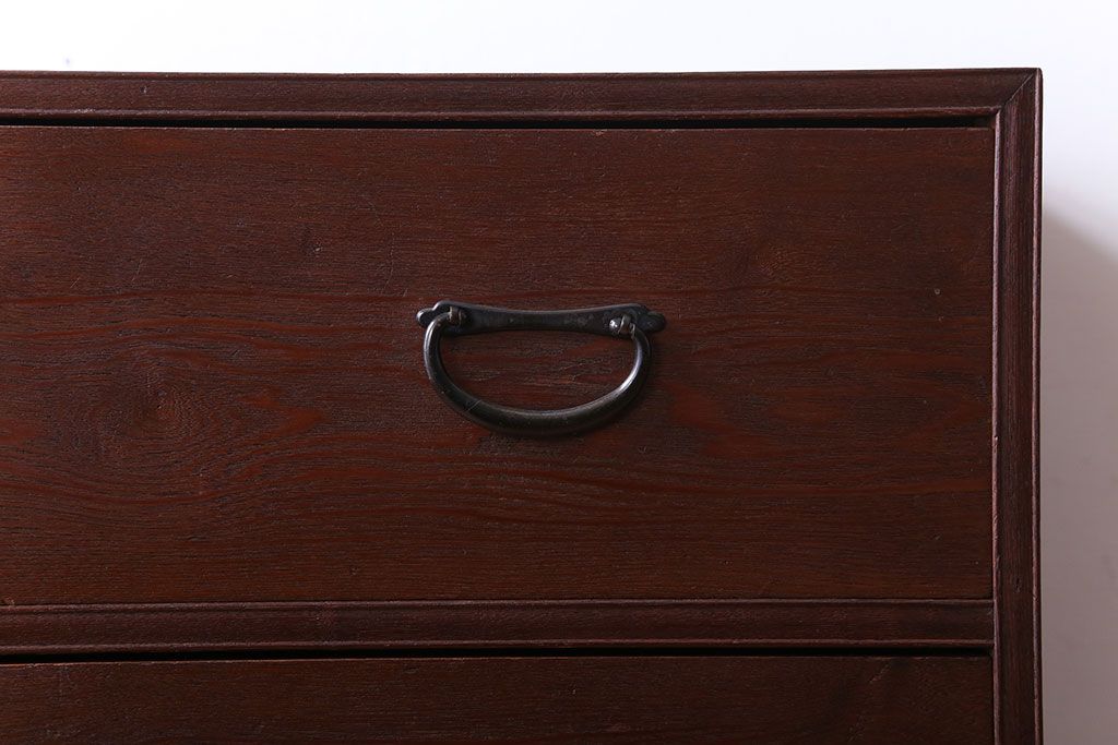 アンティーク家具　シンプルで上品なアンティーク衣装箪笥(チェスト)(2)