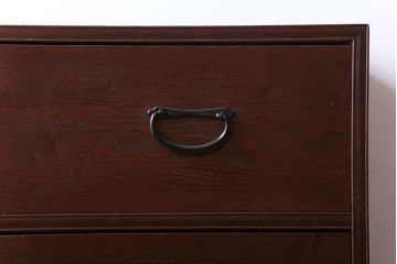 アンティーク家具　シンプルで上品なアンティーク衣装箪笥(チェスト)(2)