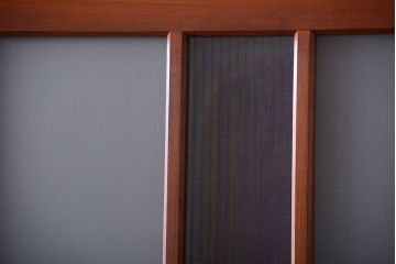 昭和レトロ　モールガラス、すりガラス入り!古い木のガラス引き戸2枚セット