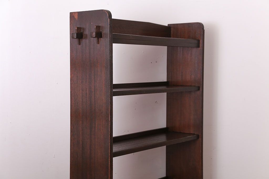 アンティーク家具　和製アンティーク　古い木製のシンプルな本棚(ブックシェルフ)