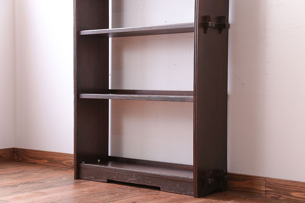 アンティーク家具　和製アンティーク　古い木製のシンプルな本棚(ブックシェルフ)