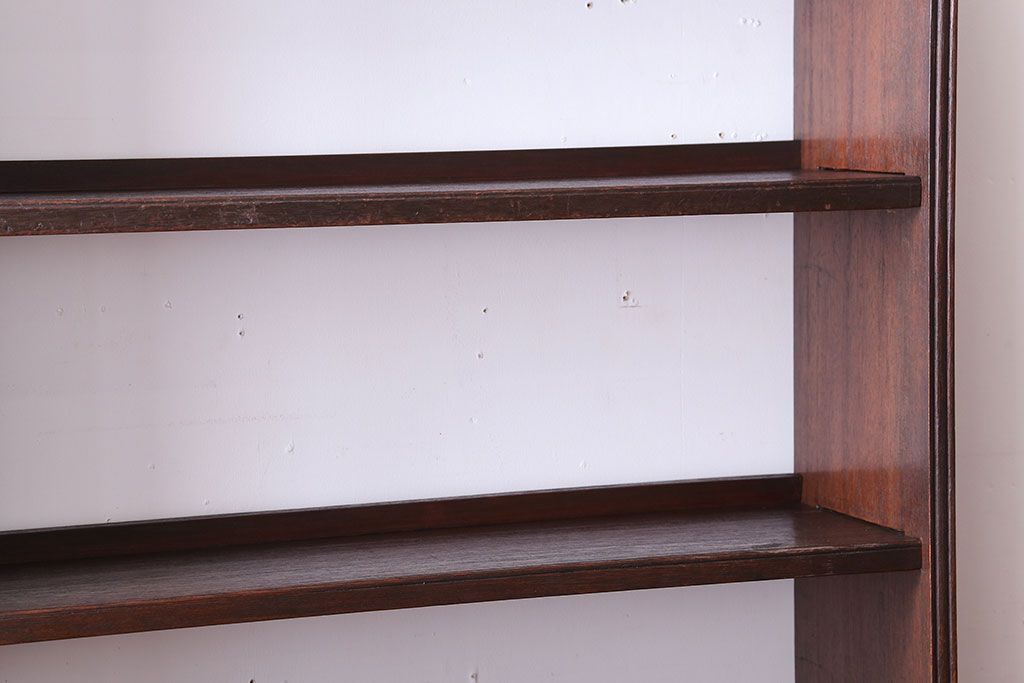 アンティーク家具　和製アンティーク　古い木製のシンプルな本棚(ブックシェルフ)