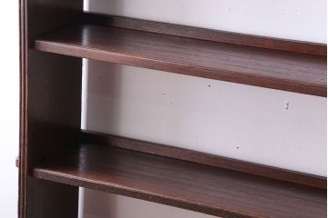 アンティーク家具　和製アンティーク　古い木製のシンプルな本棚(ブックシェルフ)