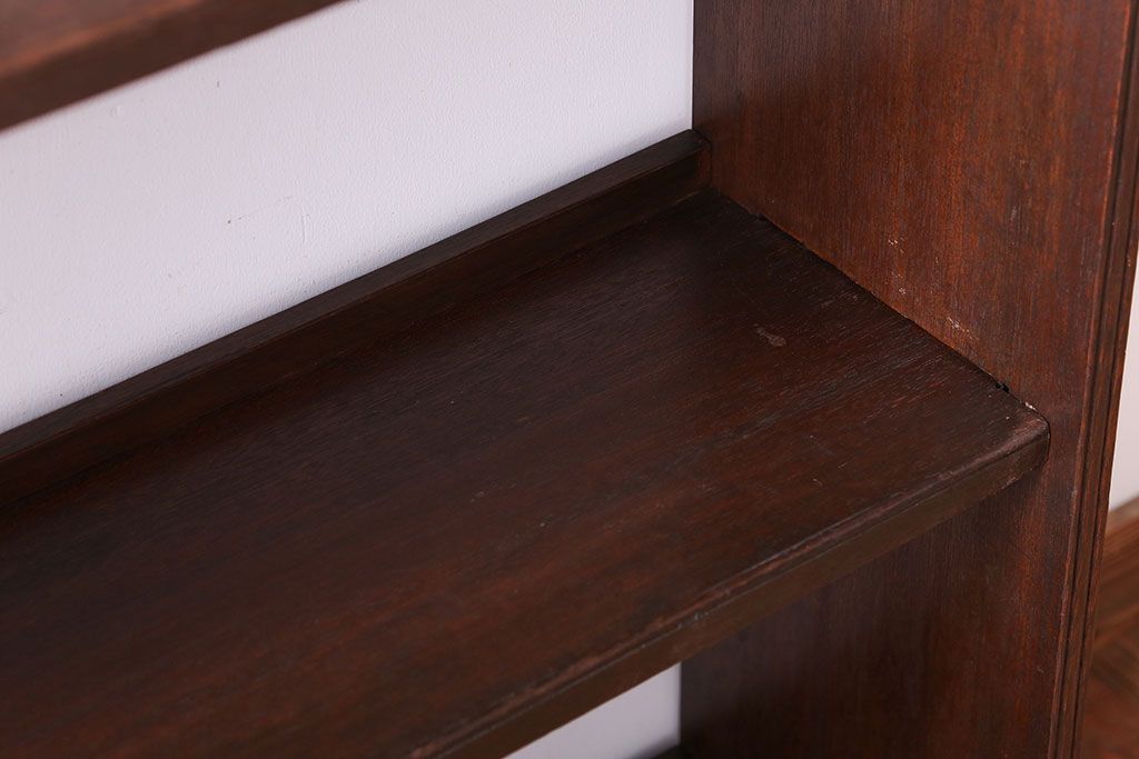 アンティーク家具　和製アンティーク　古い木製のシンプルな本棚(ブックシェルフ)