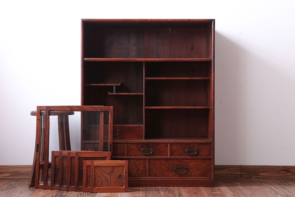 アンティーク家具　古民具・骨董　前面欅材のアンティーク茶箪笥