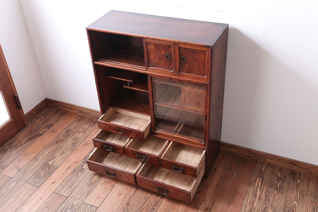 アンティーク家具　古民具・骨董　前面欅材のアンティーク茶箪笥