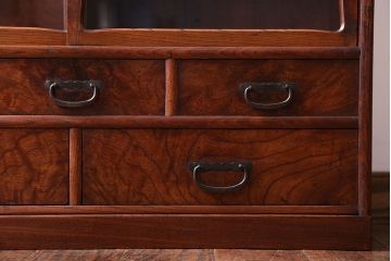 アンティーク家具　古民具・骨董　前面欅材のアンティーク茶箪笥