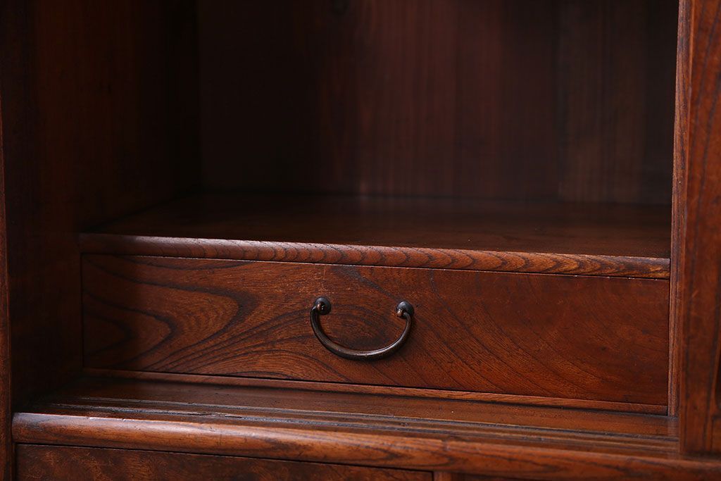 アンティーク家具　古民具・骨董　前面欅材のアンティーク茶箪笥