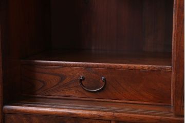 アンティーク家具　古民具・骨董　前面欅材のアンティーク茶箪笥