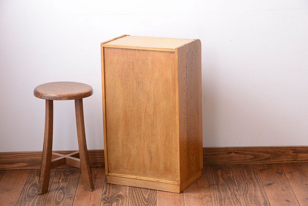 レトロ家具　昭和レトロ　古い木製のアンティーク糸ケース(小引き出し)