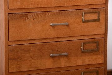 レトロ家具　和製アンティーク　ネームプレート付き!昭和レトロな古いナラ材の小引き出し