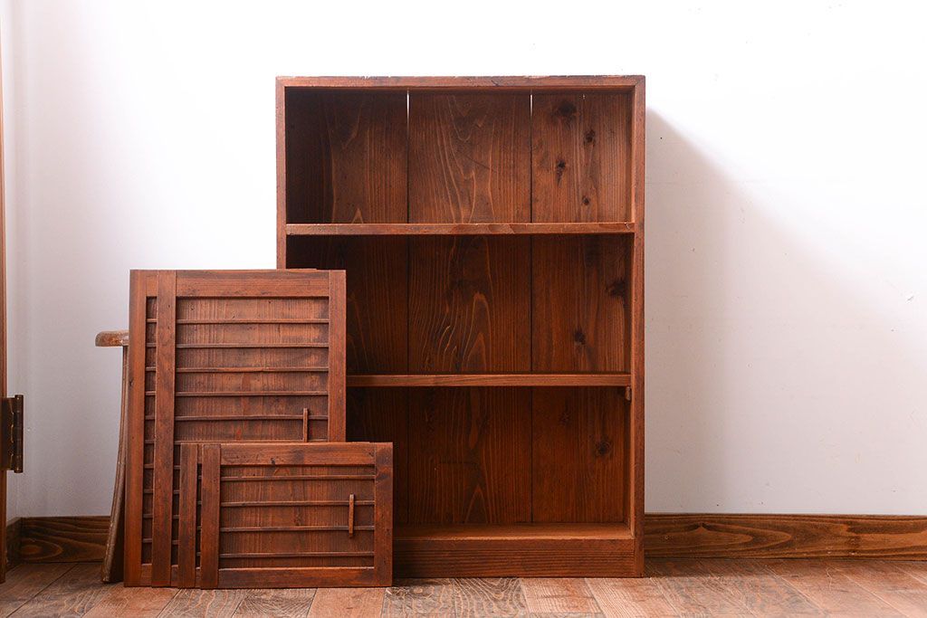 アンティーク家具　和製アンティーク　古い木の引き戸収納棚(下駄箱)