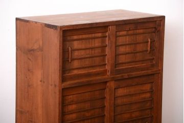 アンティーク家具　和製アンティーク　古い木の引き戸収納棚(下駄箱)