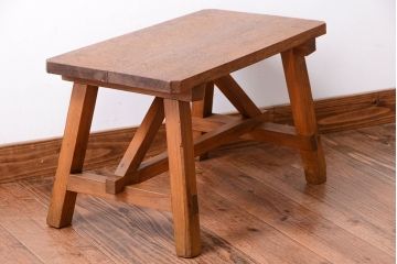 アンティーク家具　アンティーク　古い木の小さなベンチ(スツール)