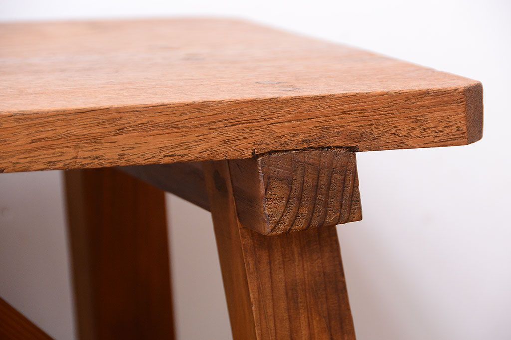 アンティーク家具　アンティーク　古い木の小さなベンチ(スツール)