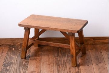 アンティーク家具　アンティーク　古い木の小さなベンチ(スツール)