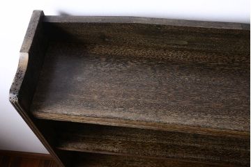 アンティーク家具　アンティーク　シンプルでシックな古い本棚