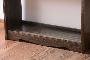 アンティーク家具　アンティーク　シンプルでシックな古い本棚