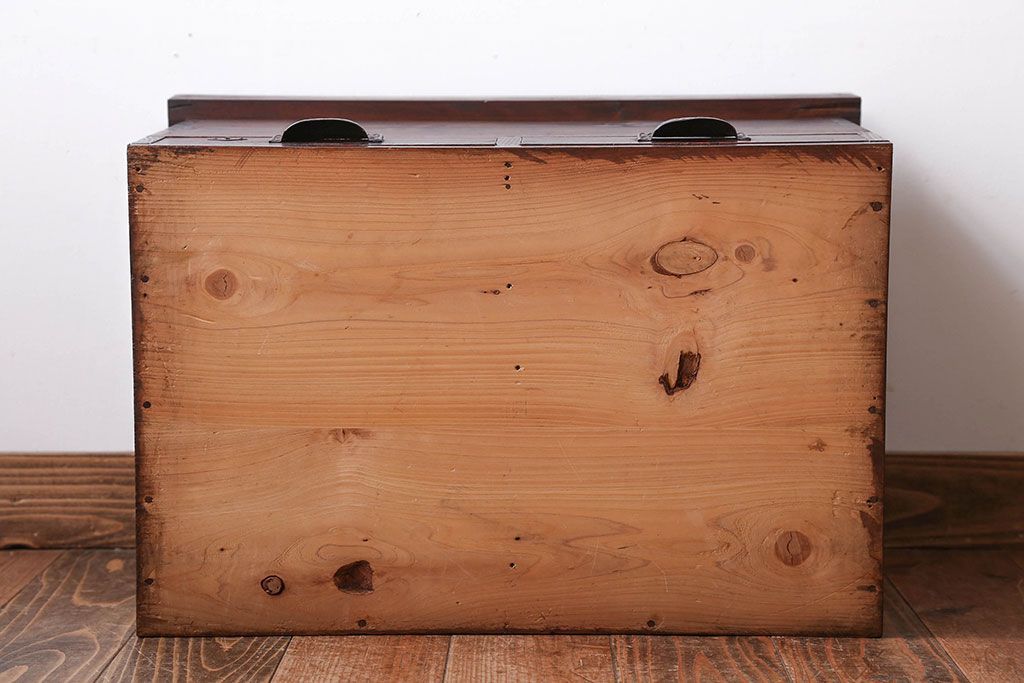 アンティーク雑貨　古民具・骨董　引き出し2杯付き!古い木の大きな収納ボックス(BOX・箱)