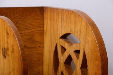 レトロ家具　昭和レトロ　透かし彫りがおしゃれなアンティーク本立て