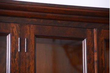 中古　民芸家具　モダンなデザインの大きな食器棚(定価約89万円)