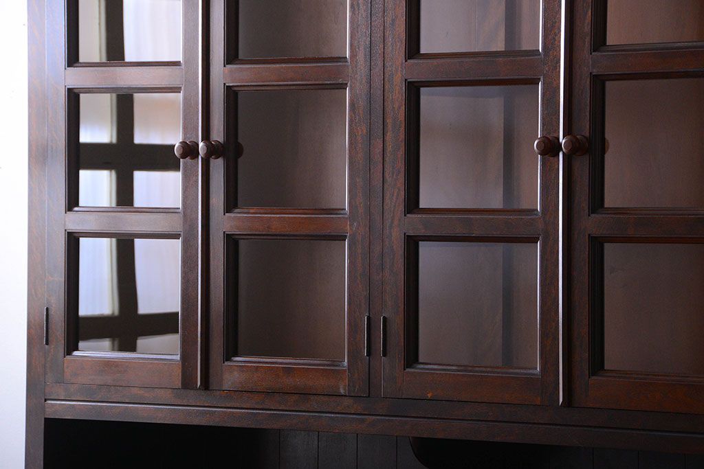 中古　民芸家具　モダンなデザインの大きな食器棚(定価約89万円)