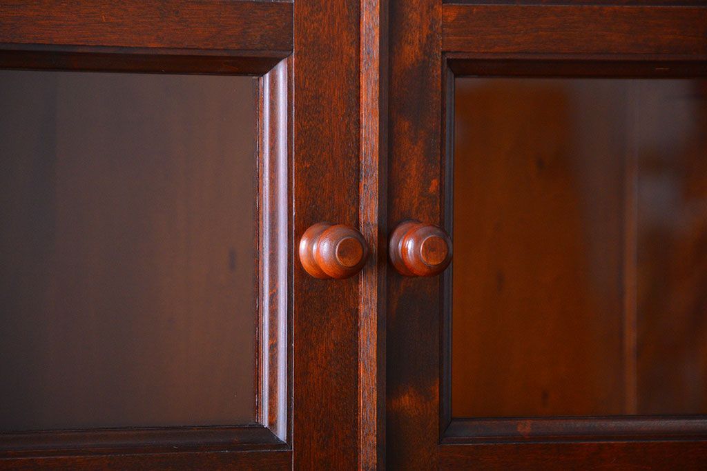 中古　民芸家具　モダンなデザインの大きな食器棚(定価約89万円)