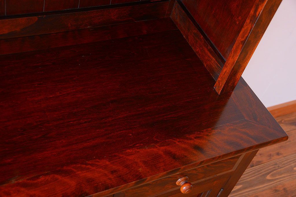 中古　民芸家具　モダンなデザインの大きな食器棚(定価約89万円)