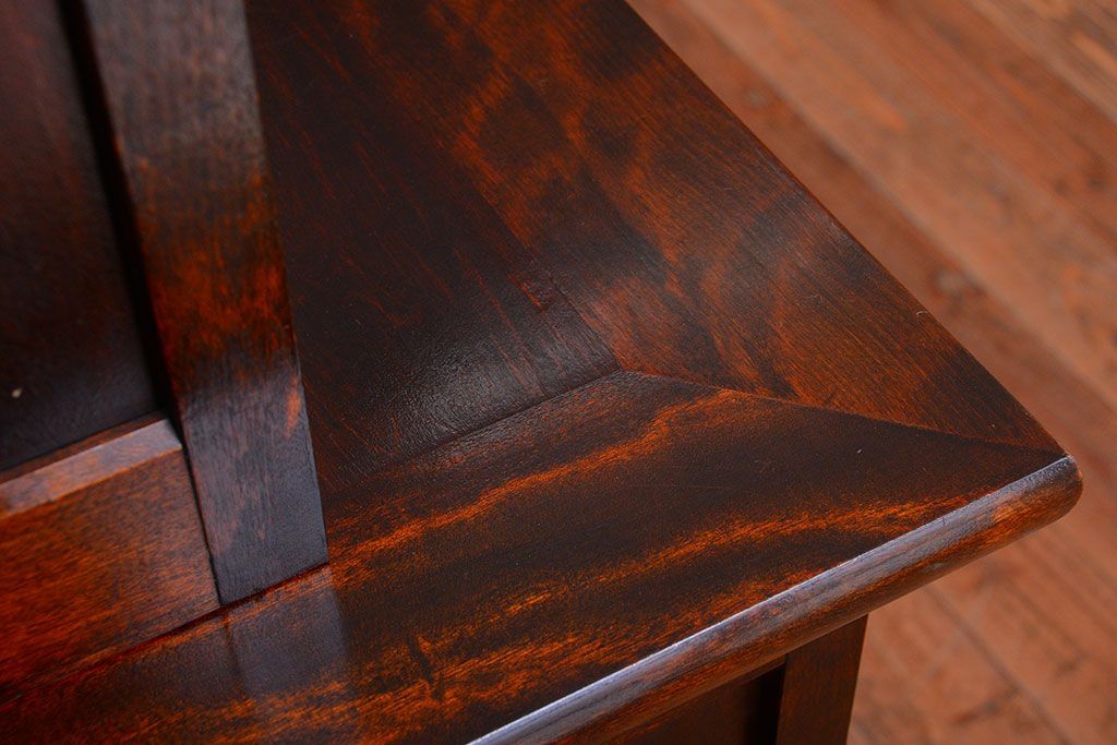 中古　民芸家具　モダンなデザインの大きな食器棚(定価約89万円)