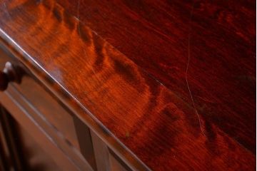 中古　民芸家具　モダンなデザインの大きな食器棚(定価約89万円)