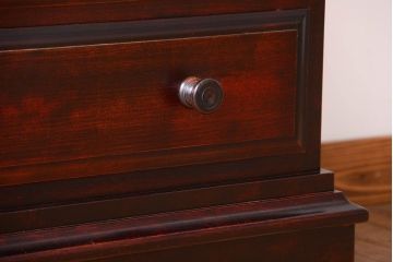 中古　民芸家具 シックでシンプルなチェスト