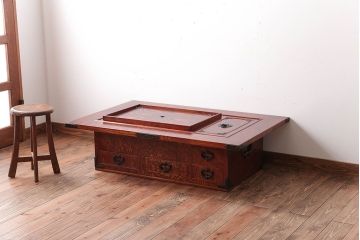 アンティーク雑貨　中古　伝統民芸家具　岩谷堂　美しい杢目の長火鉢