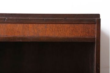 レトロ家具　昭和レトロ　引き出し2杯付き!古い木製のアンティークブックシェルフ(本棚)