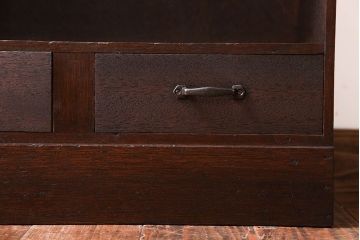 レトロ家具　昭和レトロ　引き出し2杯付き!古い木製のアンティークブックシェルフ(本棚)