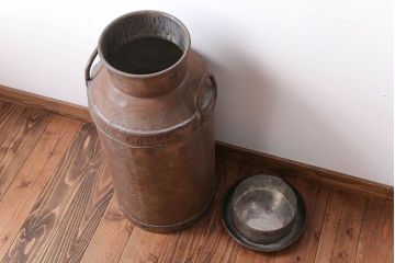 アンティーク雑貨　アンティーク　シャビーな古いミルク缶