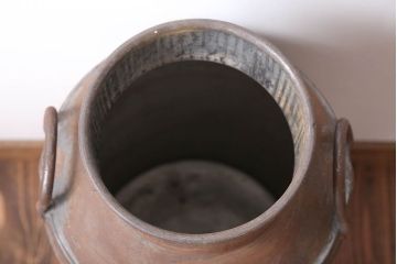 アンティーク雑貨　アンティーク　シャビーな古いミルク缶