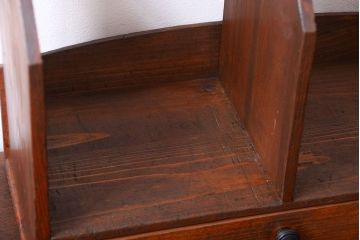 アンティーク雑貨　和製アンティーク　引き出し付き!古い木製の小さな本立て