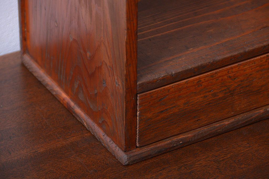 アンティーク雑貨　和製アンティーク　引き出し付き!古い木製の小さな本立て