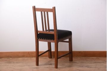 レトロ家具　和製アンティーク　レトロな古いナラ材の小ぶりなチェア
