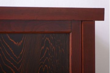 アンティーク家具　古民具・骨董　六尺　漆が美しい、脚付き水屋箪笥ローボード(テレビ台、キャビネット、収納棚)